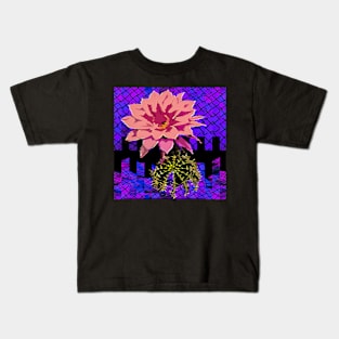 Vapor cactus Kids T-Shirt